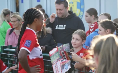 重磅对决！米德尔斯堡女足迎战利物浦联邦，赛场激情四射！