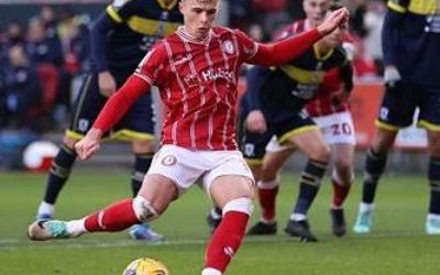 英冠布里斯托城vs米德尔斯堡深度解析｜战术对比、历史数据与中国行业对照