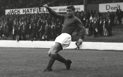 戈登·琼斯：米德尔斯堡足球俱乐部的传奇人物，1943-2025